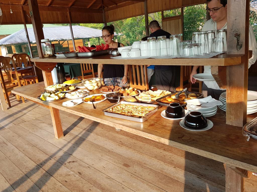 Amazon Arowana Lodge Careiro Ngoại thất bức ảnh