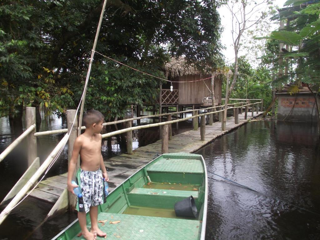 Amazon Arowana Lodge Careiro Ngoại thất bức ảnh